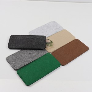 Felt Eyeglass Case – Lightweight & Protective